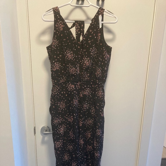 Loft jumpsuit - Picture 1 of 5